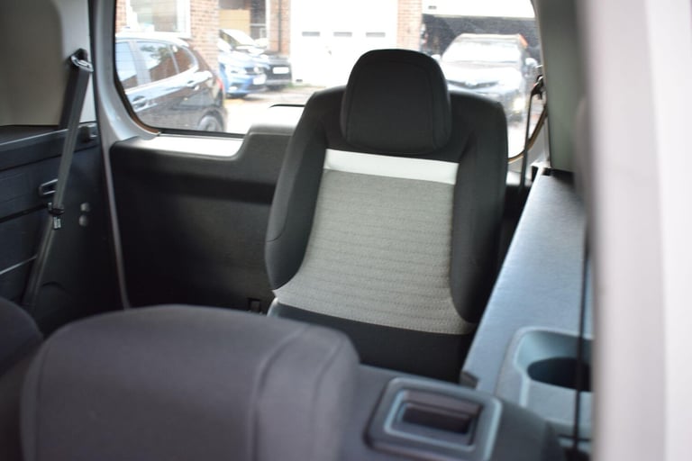 2023 Citroen Berlingo 50kWh Feel XL Auto 5dr (7.4kW Charger) MPV Electric Automatic