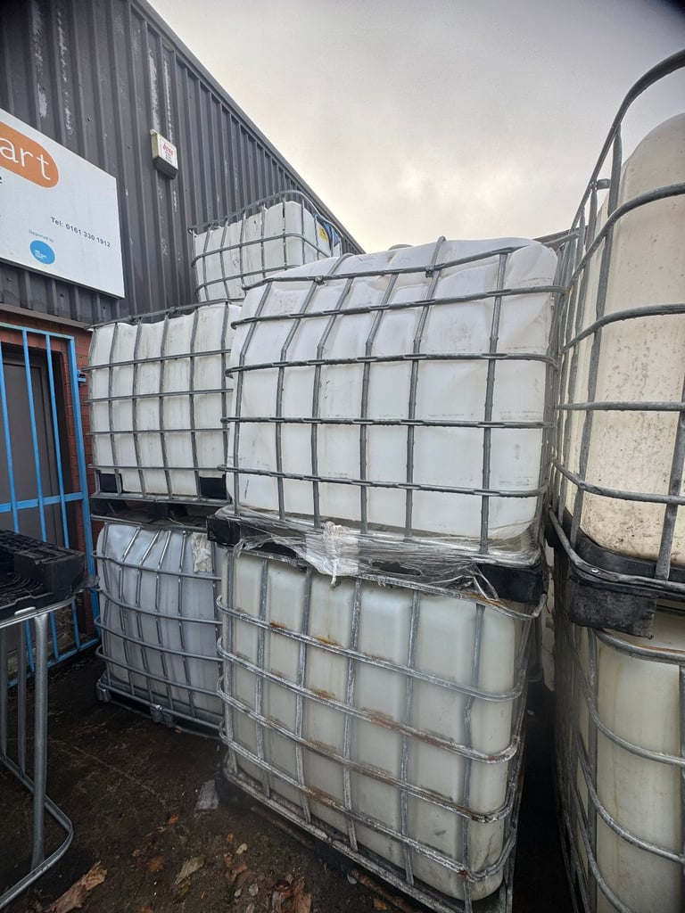 Damaged 1000 litre IBC,s Liquid Storage Container Tank (see description)