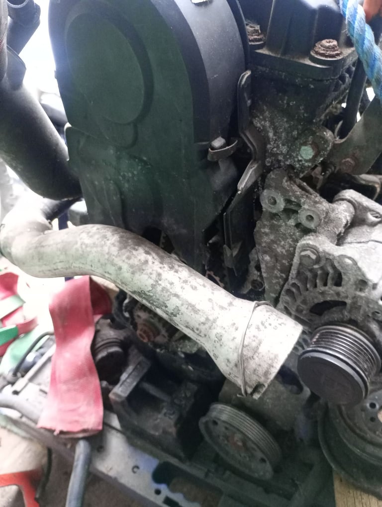 Vw transporter T5 axc 1.9tdi engine 