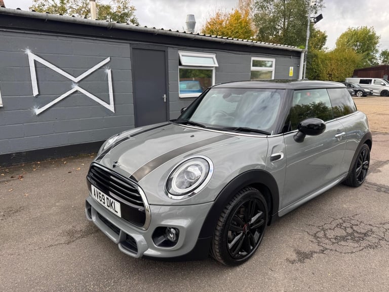 2019 MINI Hatch 1.5 Cooper Sport Hatchback 3dr Petrol Manual Euro 6 (s/s) (136 ps) HATCHBACK Petr...