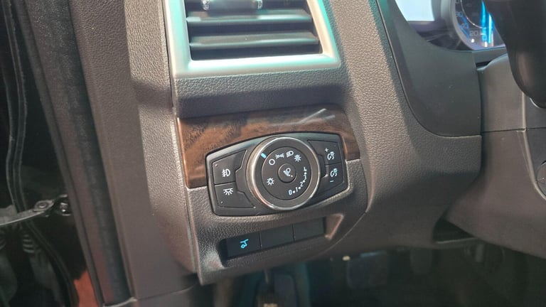 2013 Ford Explorer 3.5 XLT 4WD 7 SEATS LEFT HAND STOW &amp; GO SUV Petrol Automatic