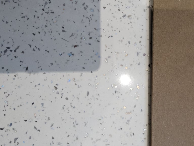 Wickes Strasse Blanc Gloss Laminate Worktop - 600 x 38 x 3000mm