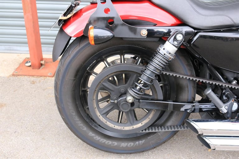 Harley-Davidson XL883N SPORTSTER IRON 2013
