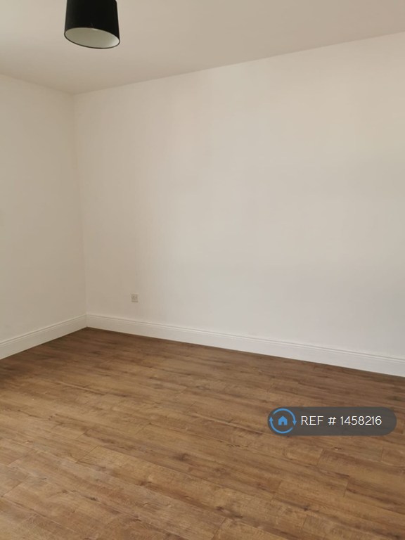 2 bedroom house in Robert Street, Blyth, NE24 (2 bed) (#1458216)