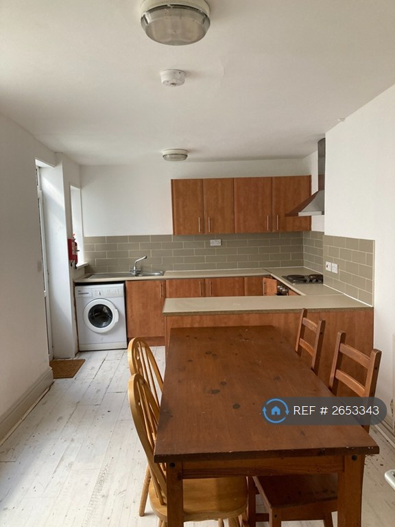 1 bedroom in Cromwell Street, Swansea, SA1 (#2653343)