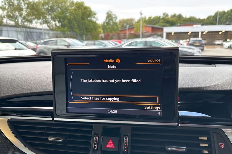  Audi RS6 4.0T FSI Quattro RS 6 5dr Tip Auto Estate Petrol Automatic