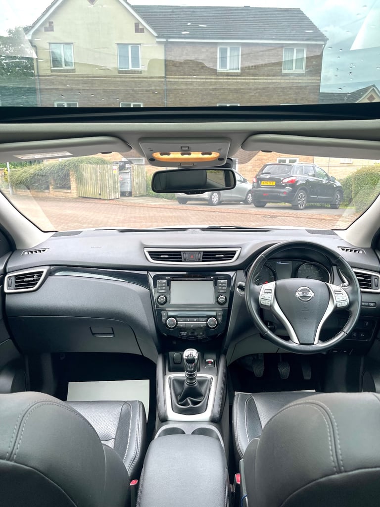 2014 NISSAN QASHQAI TEKNA 1.5 DCI START/STOP DIESEL WHITE SUV J11