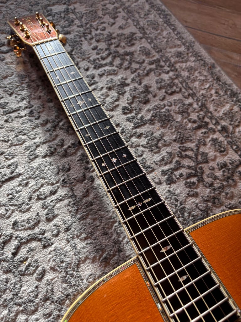 TRADES - Martin D42 (2002)