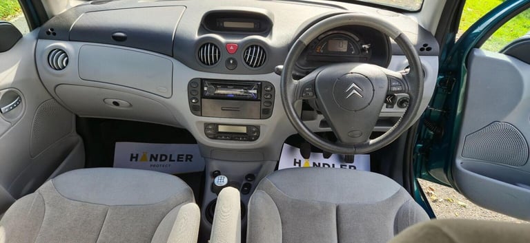 CITROEN C3 1.6i 16V Exclusive 5dr 2002