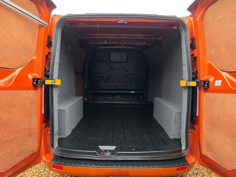 2022 Ford Transit Custom 2.0 EcoBlue 130ps L1 H1 Low Roof Limited Van * NO VAT * PANEL VAN Diesel...
