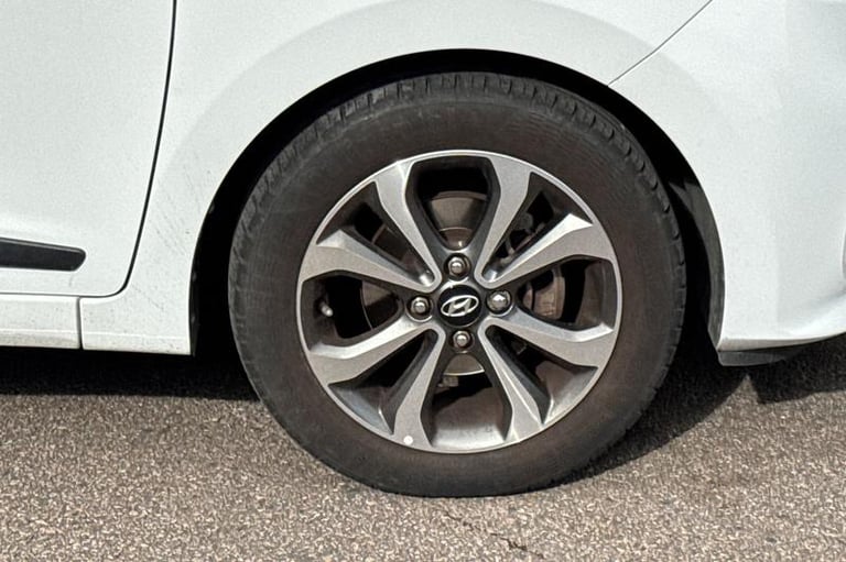 2019 Hyundai i10 1.2 Premium SE 5dr Auto Automatic Hatchback Petrol Automatic