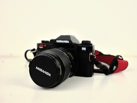 Miranda MS-2 Super Film Camera w/Miranda 35-70mm f3.5-4.5