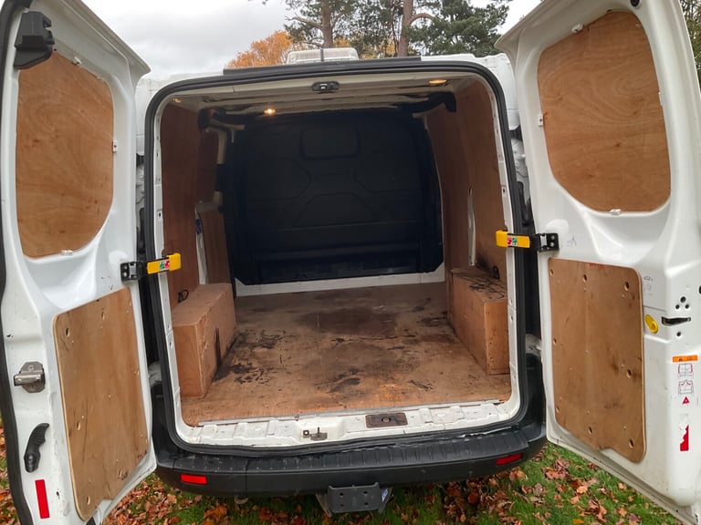 2020 Ford Transit Custom 2.0 EcoBlue 105ps Low Roof Leader Van PANEL VAN Diesel Manual