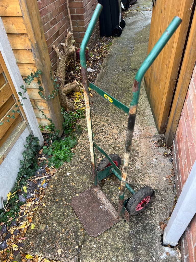 image for Sack Barrow 