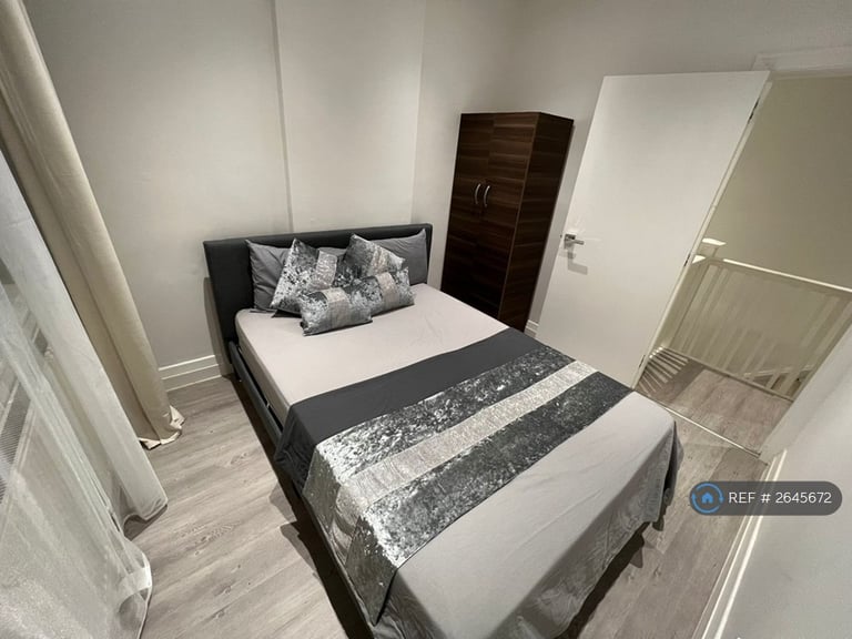 1 bedroom in Sunset Road, London, SE5 (#2645672)