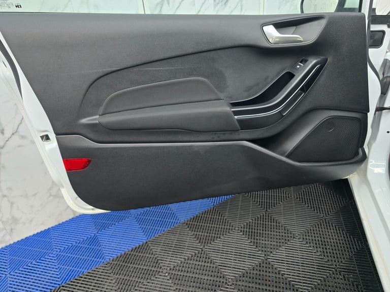 2018 Ford Fiesta 1.0T EcoBoost GPF Zetec Hatchback Euro 6 ULEZ (s/s) (100 ps) 3dr Petrol HATCHBAC...