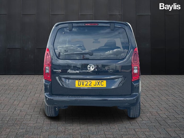 2022 Vauxhall Combo Life 1.5 Turbo D SE 5dr [7 seat] MPV DIESEL Manual