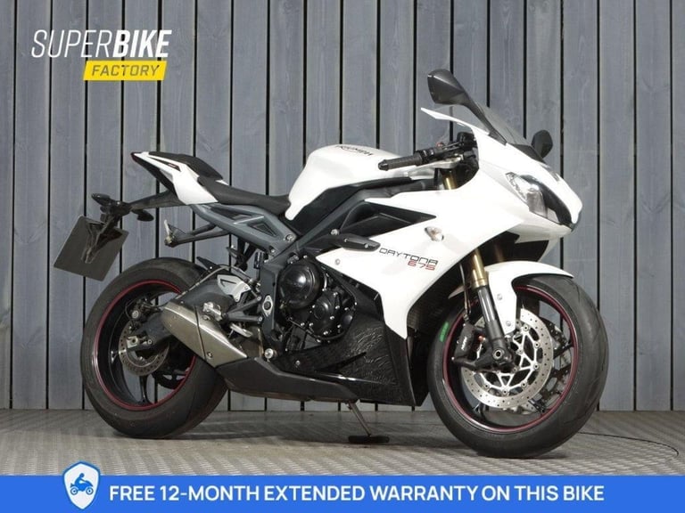 image for 2015 15 TRIUMPH DAYTONA 675 ABS