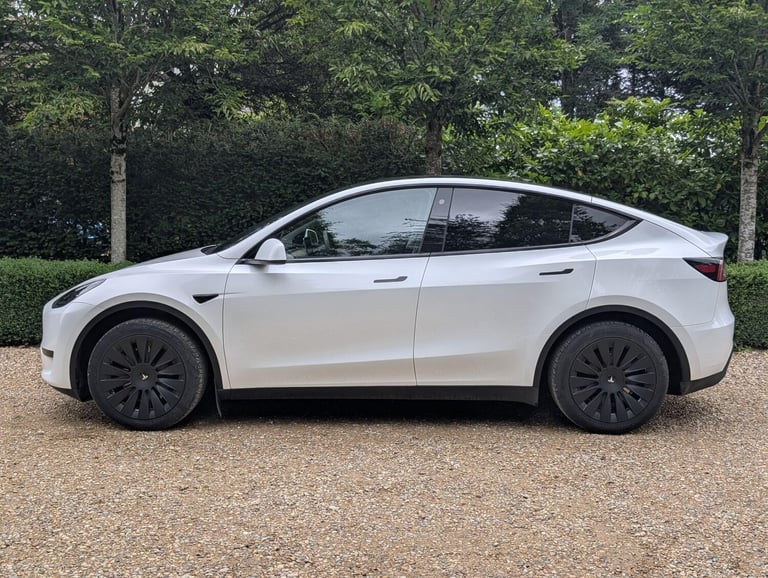 2023 Tesla Model Y Auto RWD 5dr MPV Electric Automatic
