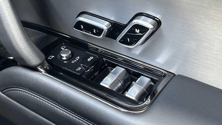  Land Rover Range Rover Sport 3.0 P440e Dynamic SE 5dr Auto SUV Plug-In Hy Automatic