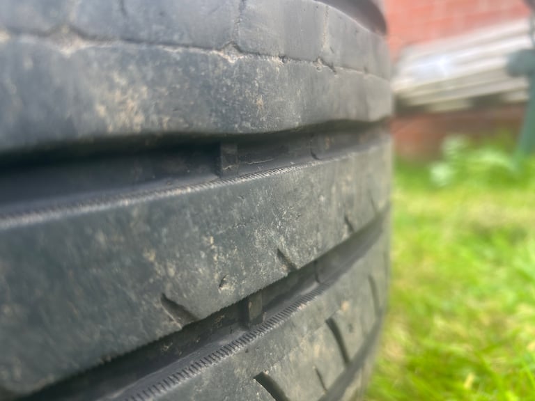 Range Rover alloys 