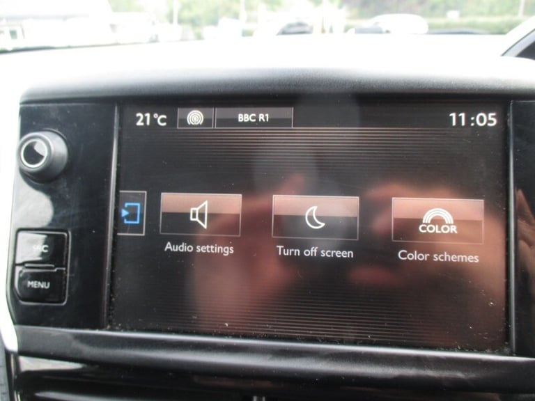 Peugeot 2008 BLUE HDI ALLURE