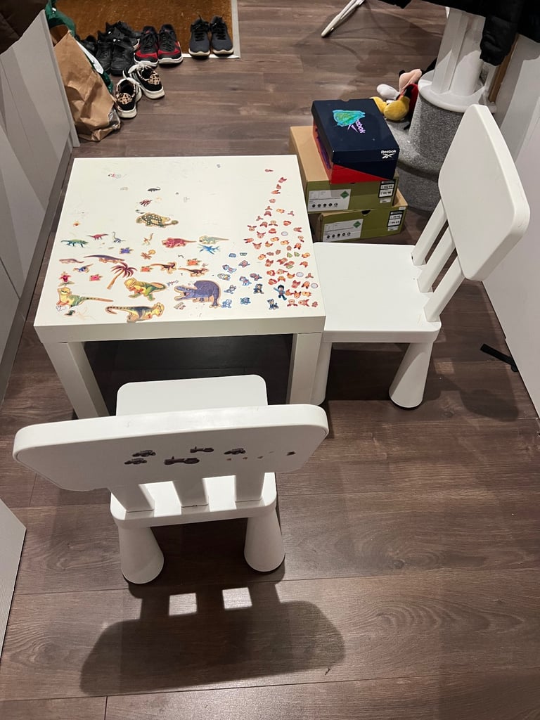 Free kids table and 2 chairs