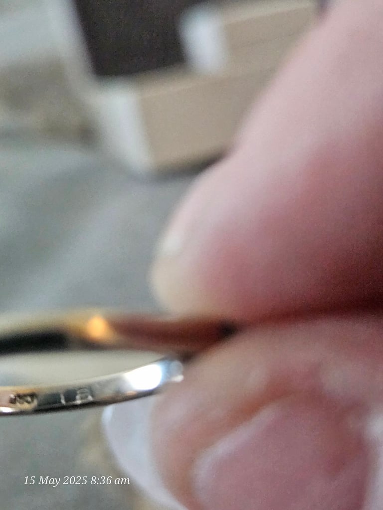 Beaverbrooks pink sapphire and diamond ring 