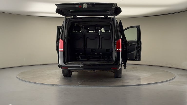 2023 Mercedes-Benz V-Class 2.0 V220d AMG Line MPV 5dr Diesel G-Tronic+ Euro 6 (s/s) XLWB (163 ps)...