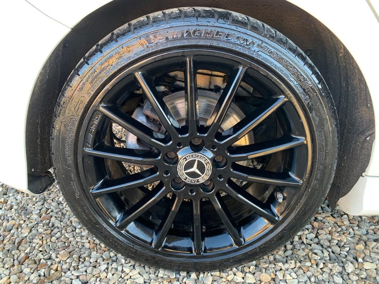 2017 Mercedes-Benz A-Class 2.1 A200d AMG Line (Premium Plus) Euro 6 (s/s) 5dr HATCHBACK Diesel Ma...