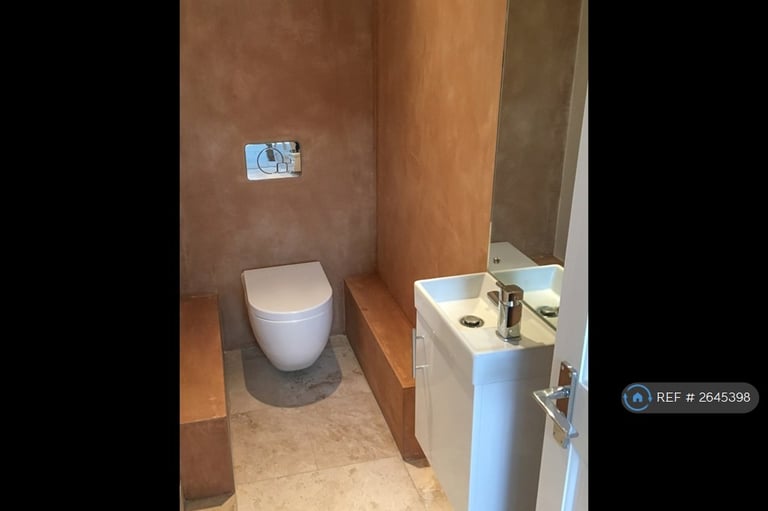 5 bedroom house in Quarry Road, Hastings, TN34 (5 bed) (#2645398)