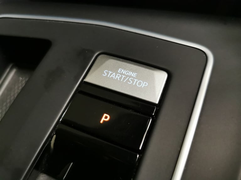 2023 Volkswagen Golf 1.5 eTSI MHEV Life Hatchback 5dr Petrol Hybrid DSG Euro 6 (s/s) (150 ps) -  ...