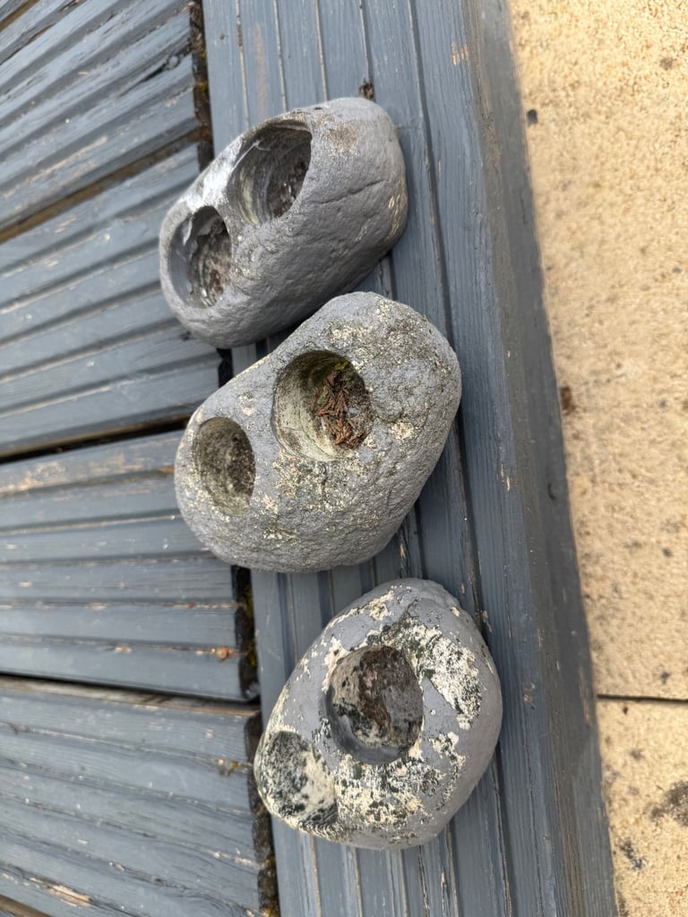 3 stone tea light candle holders for outdoors - perfect for patio/decking areas 