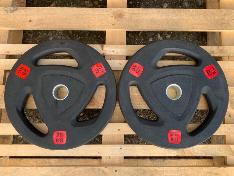 2 x 25kg Tri-Grip Olympic Rubber Weights (#1076)