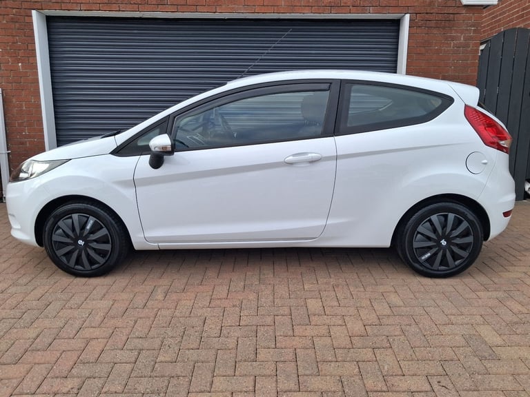 **FIRST CAR**FORD FIESTA 1.2 EDGE**3DR HATCH**LOW RUNNING COSTS**
