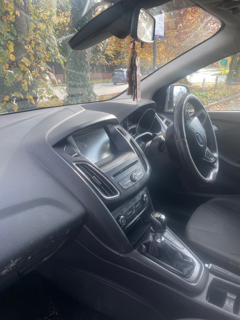 Ford, FOCUS, Hatchback, 2015, Manual, 999 (cc), 5 doors