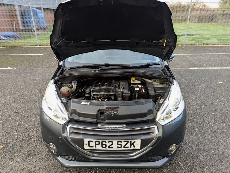 2013 Peugeot Intuitive, 208 VTI, 1.2 Petrol, 3dr, Manual