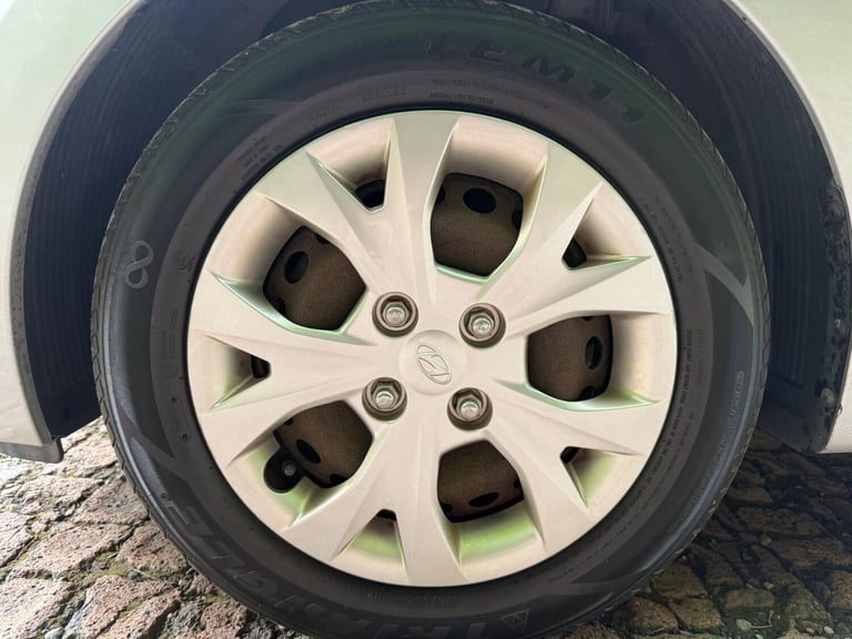 2014 Hyundai i10 1.0 SE Euro 5 5dr HATCHBACK Petrol Manual