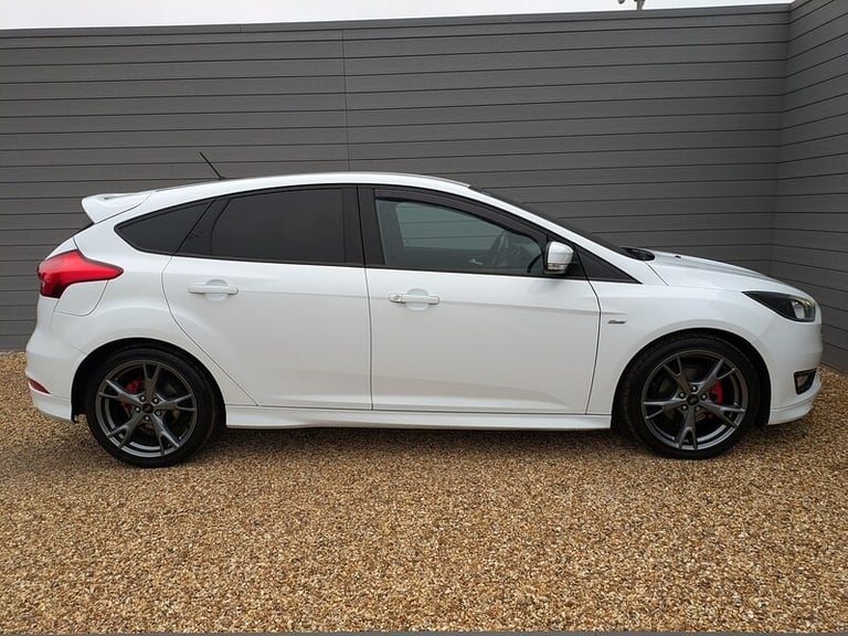 2018 Ford Focus 1.0 EcoBoost 140 ST-Line X 5dr HATCHBACK PETROL Manual
