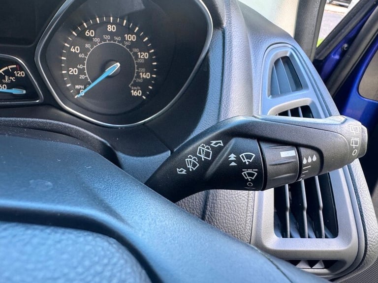 Ford Focus ZETEC TDCI