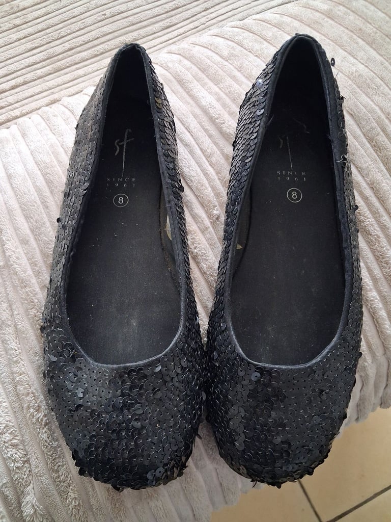 Black slip on sparkle shoes size 8