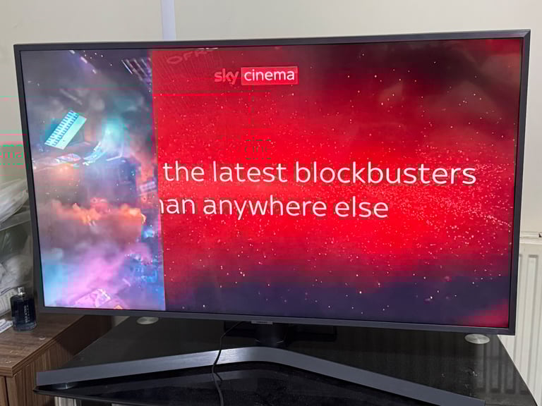 SAMSUNG 43inch 4K UHD SMART WIFI 