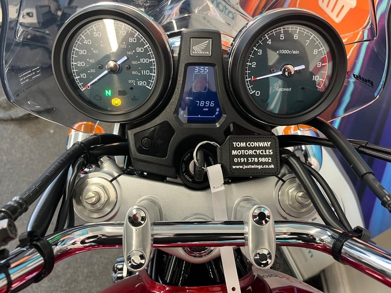 HONDA CB1100 SA-E, 2015(65), ONLY 7,896 MILES, FSH, IMMACULATE MACHINE, £5795
