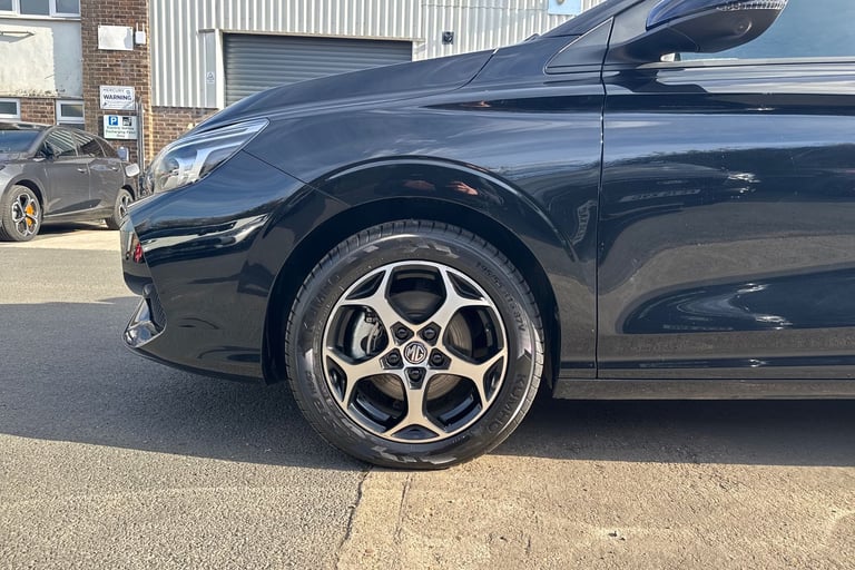 2025 MG MG3 105243 Hatchback Hybrid Automatic