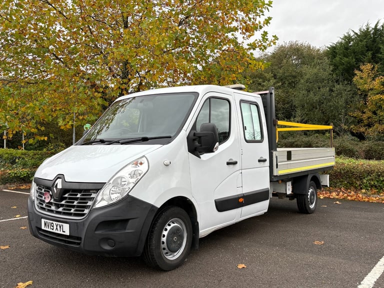 2019 Renault Master LL35dCi 130 Business Low Roof D/Cab Dropside CHASSIS CAB Diesel Manual