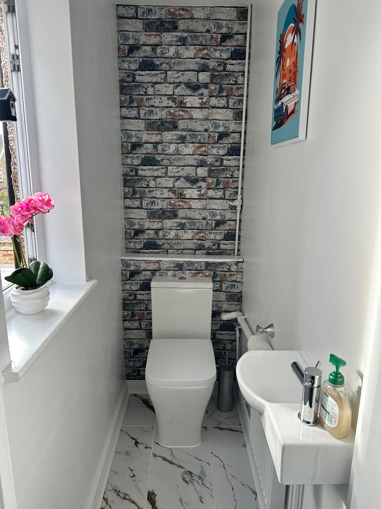(Bills Included) Spacious Double Room to Rent in Hornchurch 