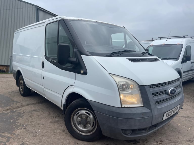FORD TRANSIT 2.2 DIESEL SWB NO VAT 