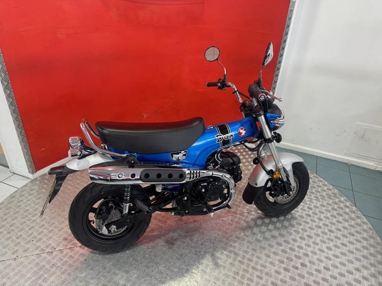 2024 '74' Honda ST125 Dax 