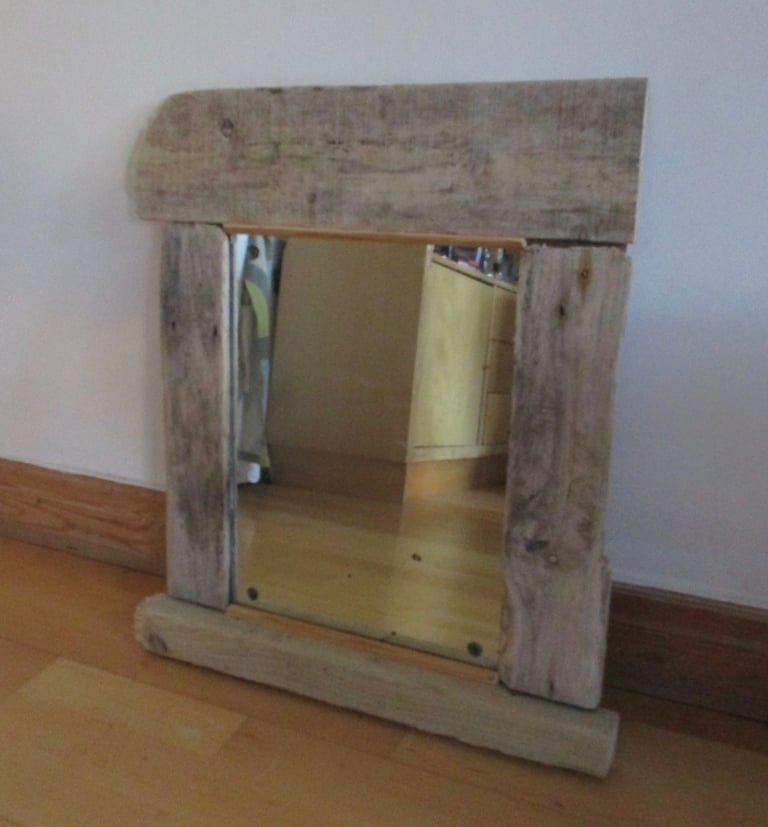 DRIFT WOOD VINTAGE MIRROR 52cm x 58cm COLLECTION ONLY