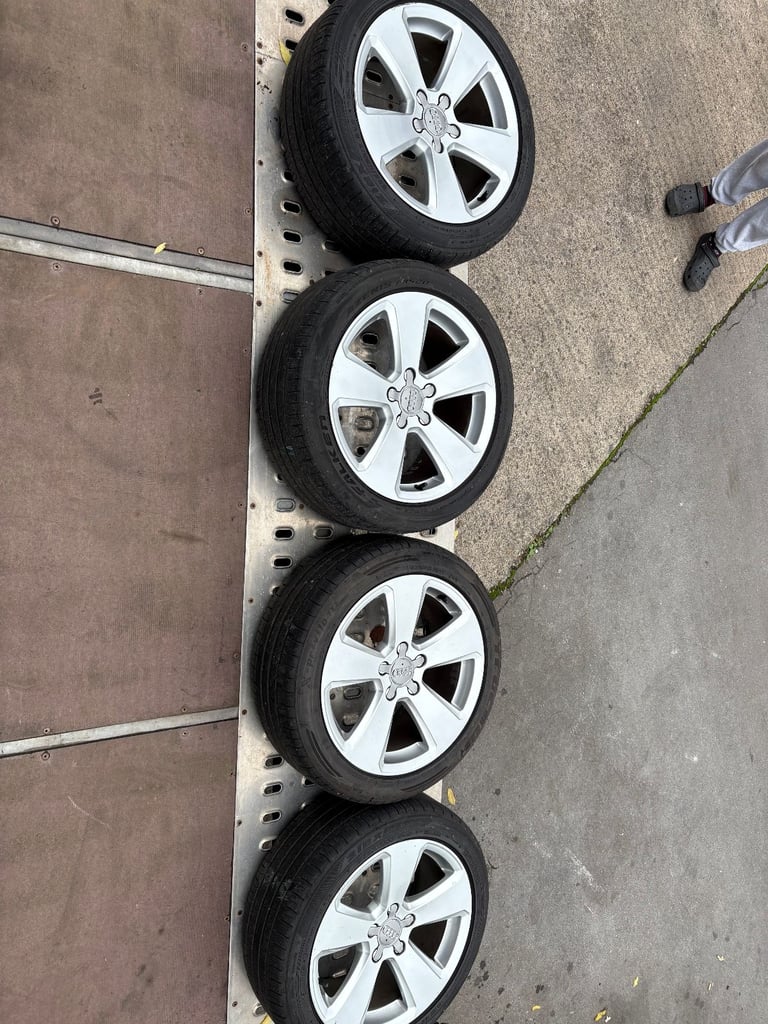 image for 17 Inch audi alloys 